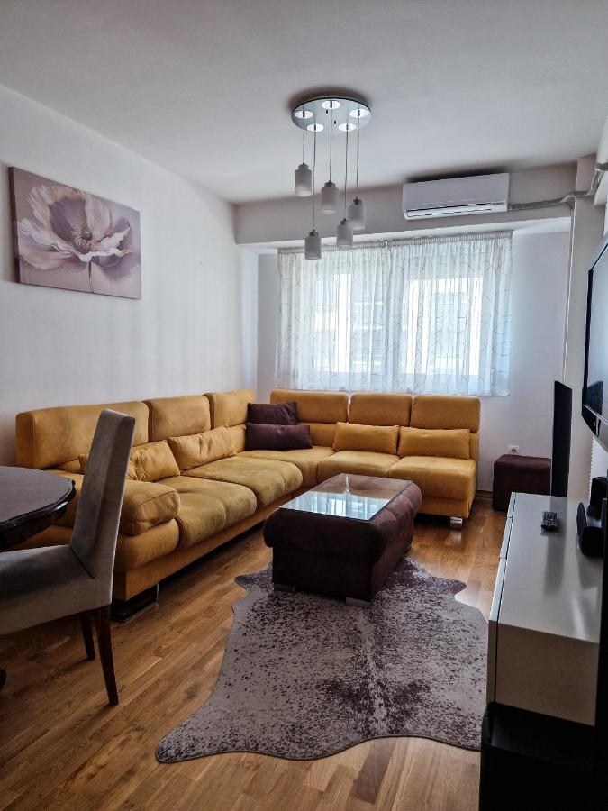 Tushe Apartments Skopje Exterior foto